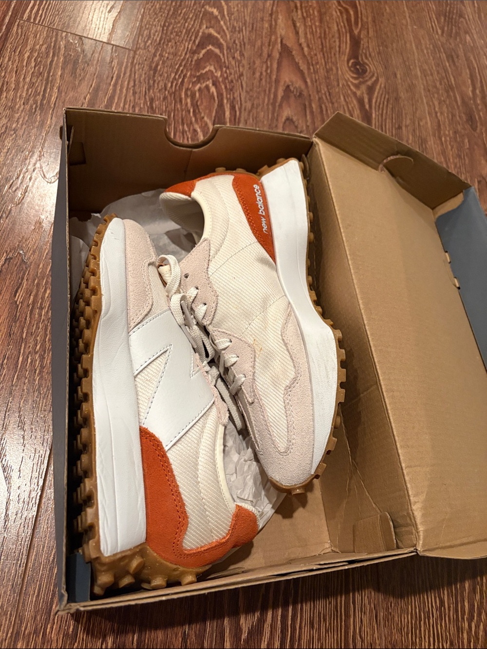 New Balance Men's Cream & Tan Suede-Accent Sneakers - Picture 7 of 8